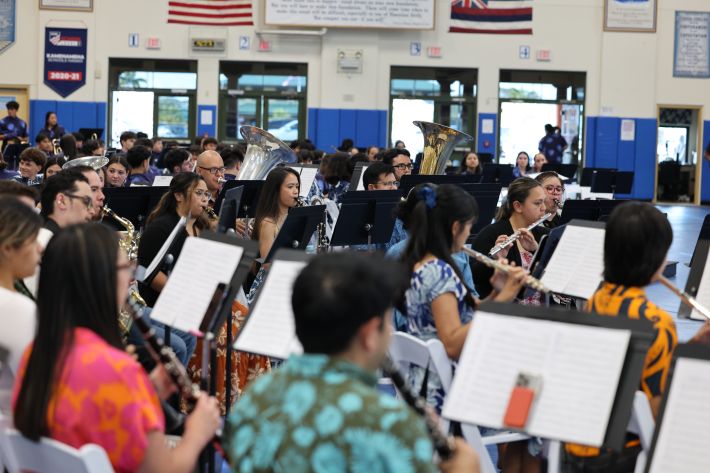 Alumni strike a chord at first-of-its-kind KS Hawaiʻi band concert